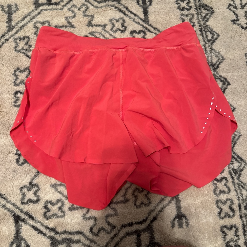 lululemon athletica pale raspberry Women's Athletic Shorts